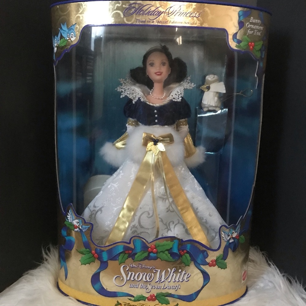 Barbie Snow White Holiday Princess 1998 NIB - Picture 3 of 7